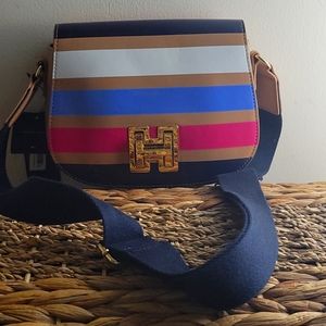 Bandnew Tommy Hilfiger Crossbody
